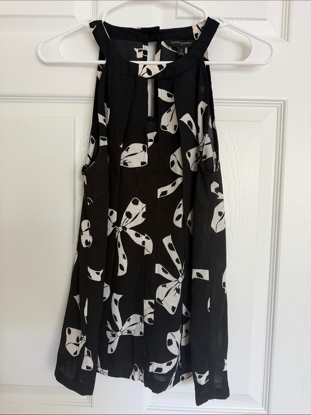 Banana Republic Black & White Bow-Print A-Line Skirt